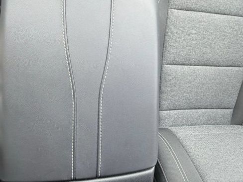 Used 2025 GMC Acadia Elevation FWD image 34
