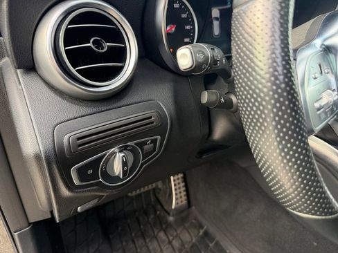 Used 2022 Mercedes-Benz GLC 300 image 14