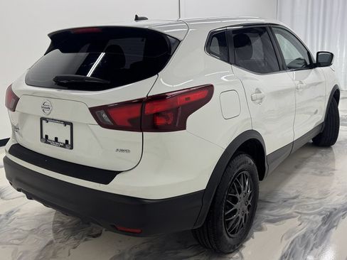 Used 2019 Nissan Rogue Sport S AWD/4WD image 8