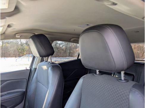 Used 2018 Buick Encore Preferred image 15