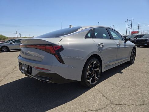 New 2026 Kia K5 GT-Line image 3