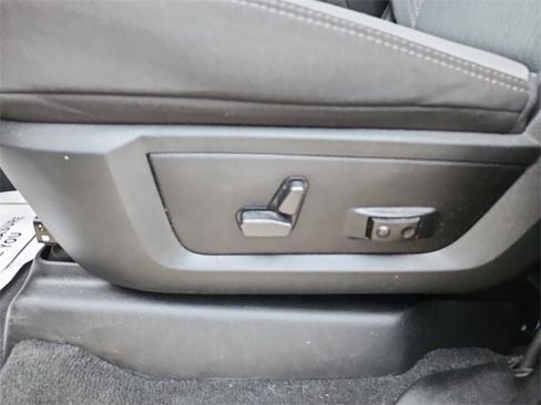 Used 2023 RAM 2500 Big Horn w/ Level 1 Equipment Group image 15