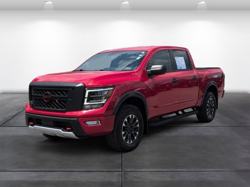 Used 2024 Nissan Titan PRO-4X w/ Off Road Protection Package AWD/4WD image 4