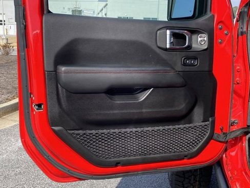 Used 2023 Jeep Gladiator Rubicon w/ LED Lighting Group image 22