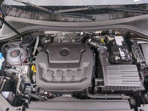 Certified 2024 Volkswagen Tiguan Wolfsburg Edition image 35