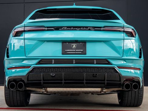 Used 2024 Lamborghini Urus S AWD/4WD image 7