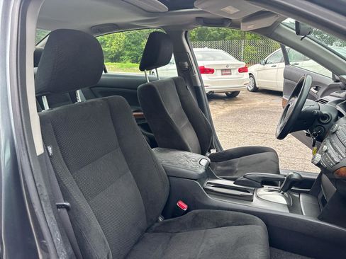 Used 2011 Honda Accord EX image 15