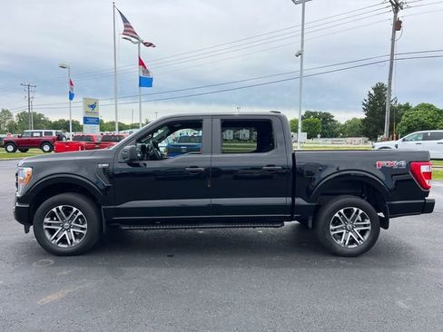 Certified 2022 Ford F150 XL w/ STX Appearance Package AWD/4WD image 4