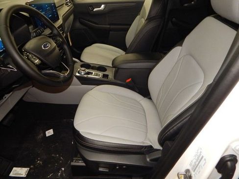 New 2026 Ford Escape Platinum w/ Premium Technology Package image 14