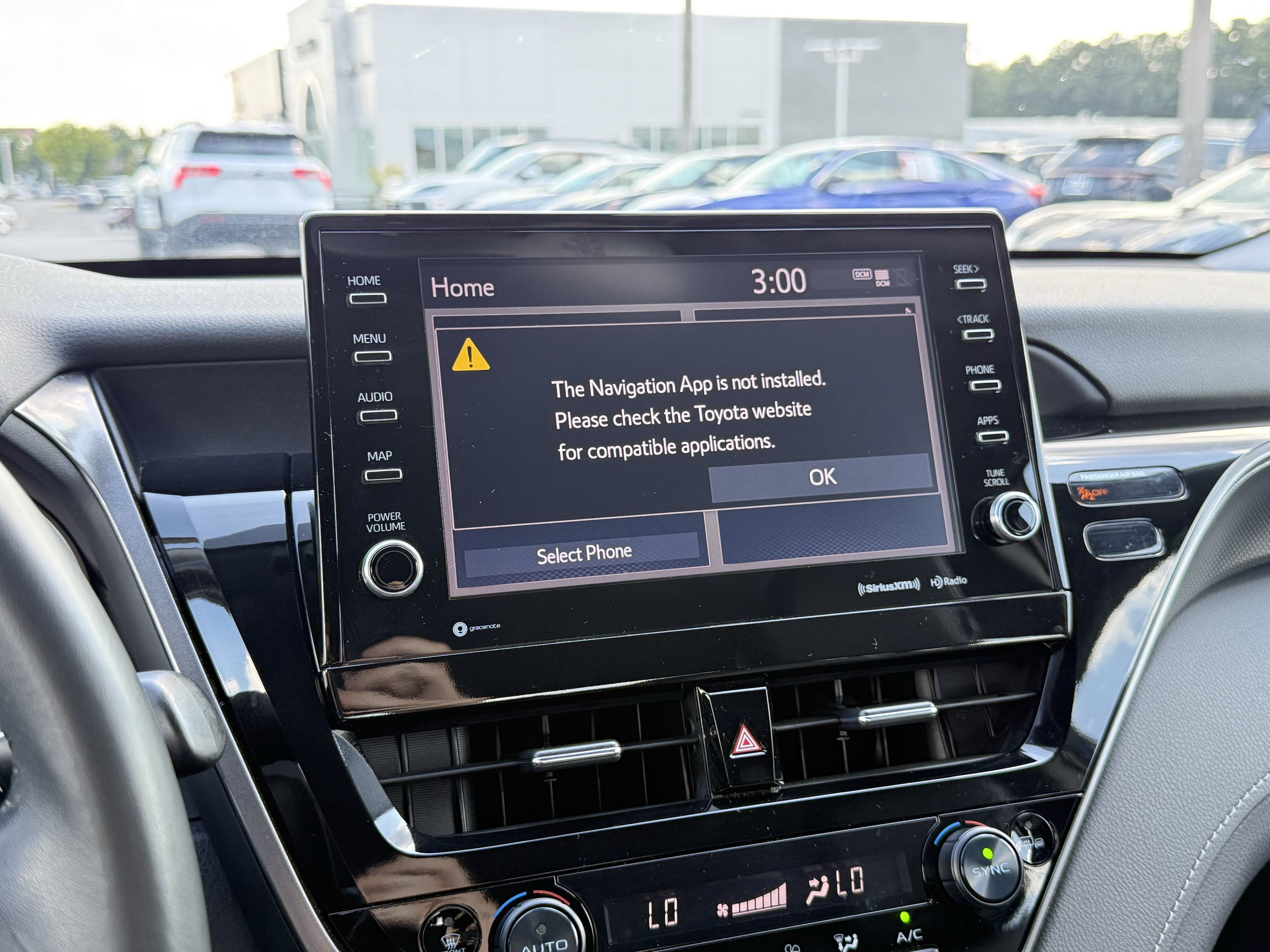 Used 2023 Toyota Camry XSE FWD image 23