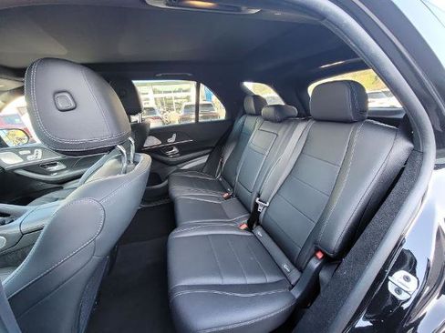 Used 2025 Mercedes-Benz GLE 350 4MATIC image 25