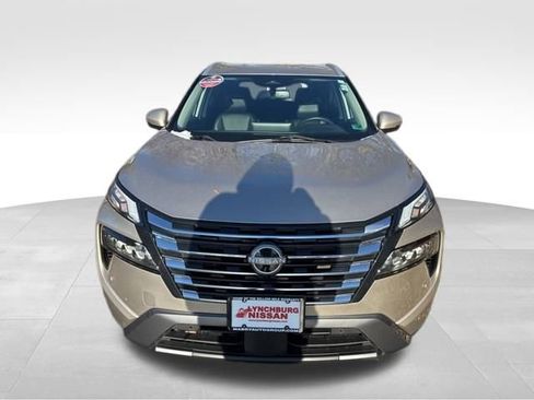 Used 2024 Nissan Rogue SL image 8