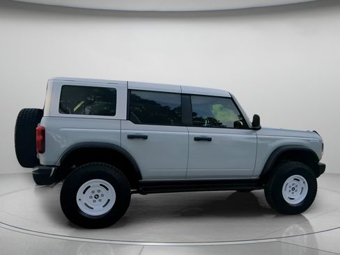 Used 2026 Ford Bronco Heritage Edition AWD/4WD image 32