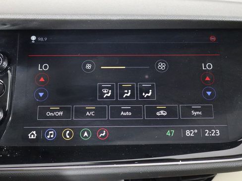 Used 2023 Buick Envision Avenir FWD image 37
