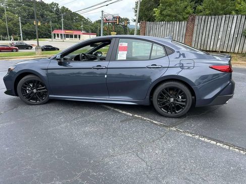 New 2026 Toyota Camry SE FWD image 6