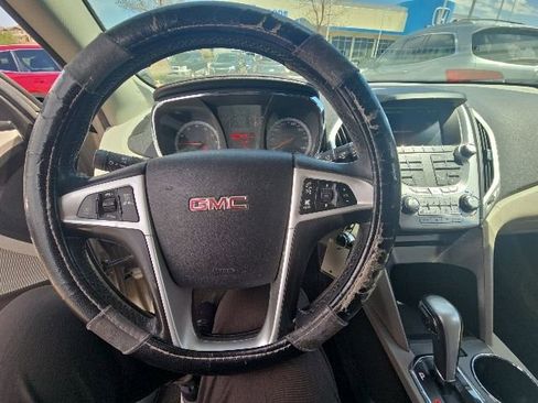 Used 2013 GMC Terrain SLT AWD/4WD image 7