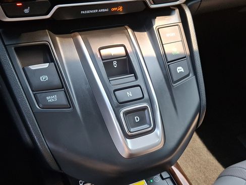 Used 2022 Honda CR-V Touring image 18