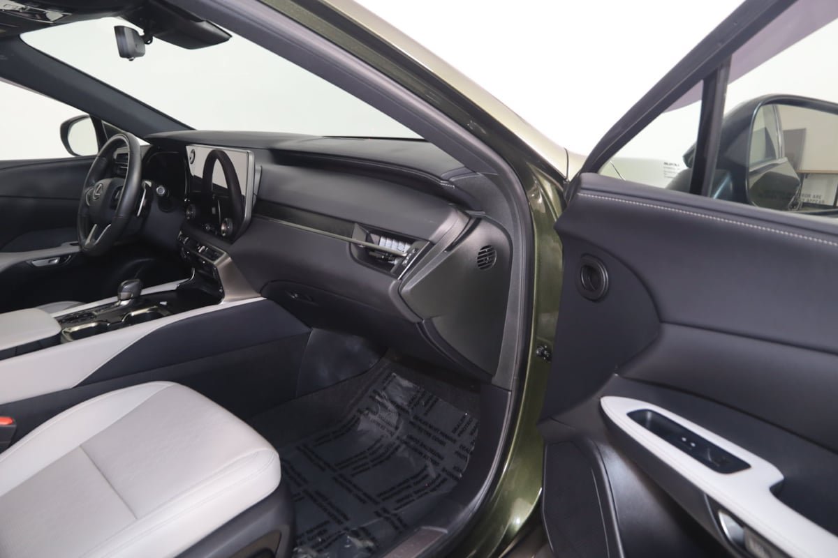 Used 2024 Lexus RX 350 Premium Plus w/ Convenience Package AWD/4WD image 38