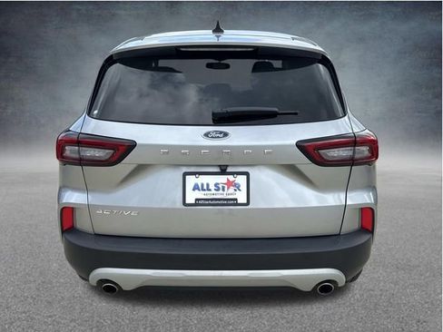 Used 2024 Ford Escape Active FWD image 8
