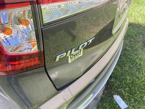 Used 2020 Honda Pilot Touring image 22
