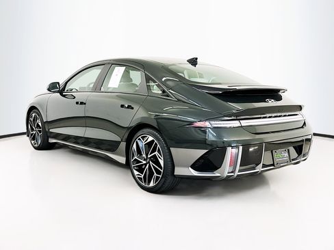 Used 2023 Hyundai Ioniq 6 SEL image 5