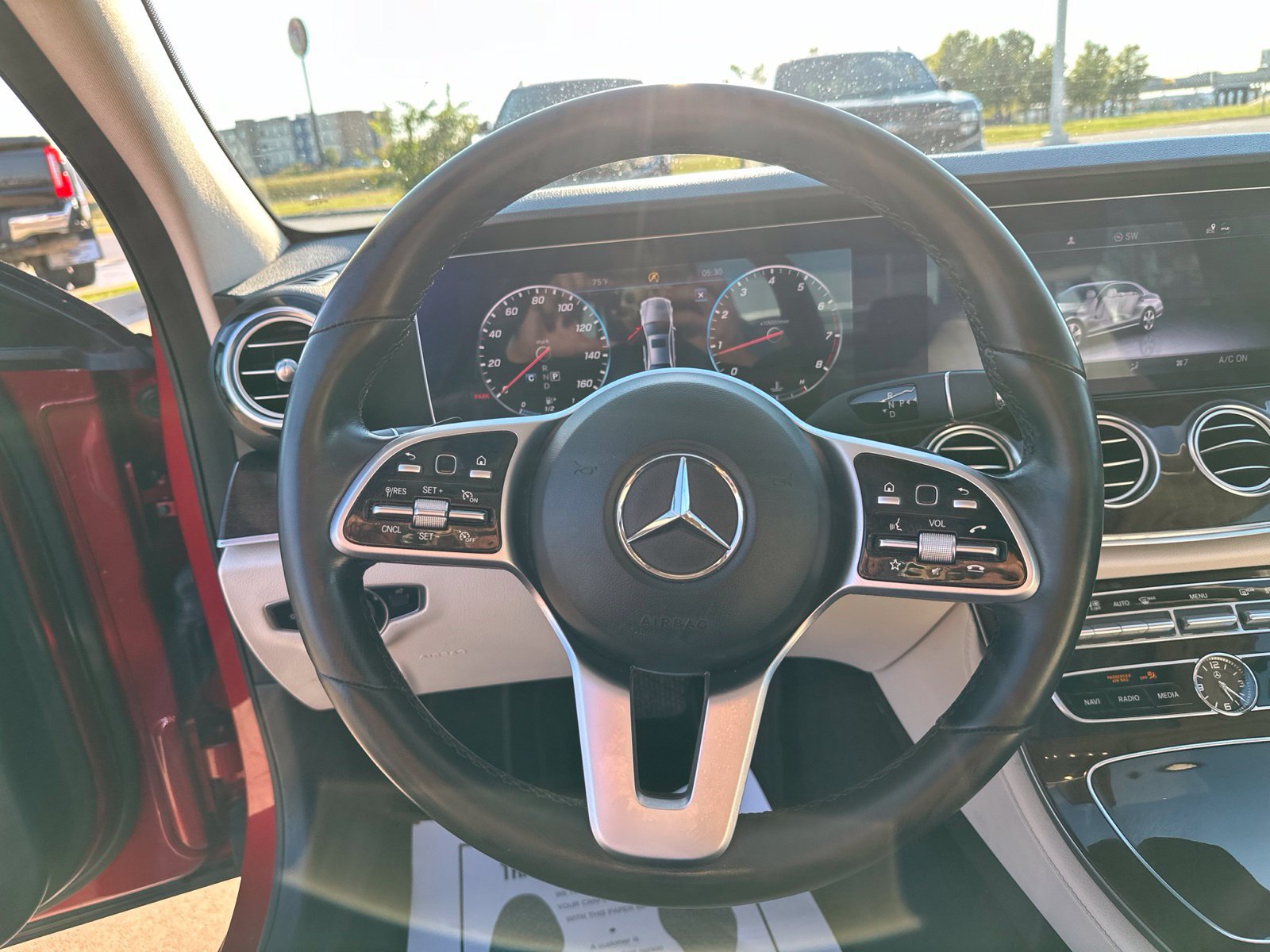 Used 2020 Mercedes-Benz E 350 Sedan image 19