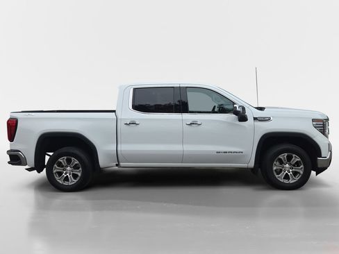 Used 2024 GMC Sierra 1500 SLT AWD/4WD image 6