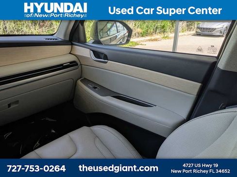 Certified 2023 Hyundai Palisade Limited FWD image 24