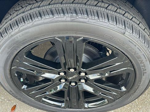 New 2026 GMC Acadia Elevation w/ Black Edition FWD image 11