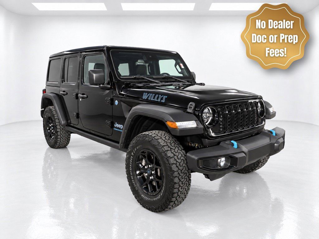 Used 2024 Jeep Wrangler Unlimited AWD/4WD image 2