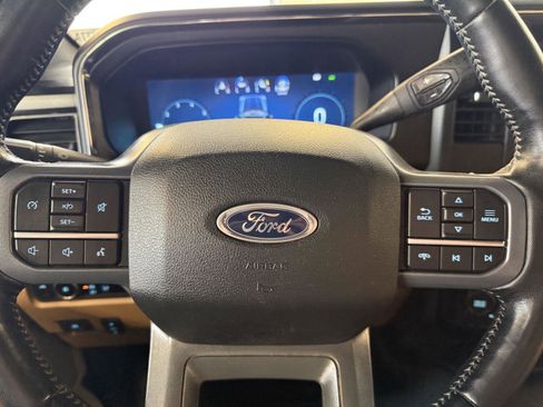 Certified 2024 Ford F250 Lariat w/ Chrome Package AWD/4WD image 12