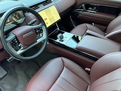 New 2026 Land Rover Range Rover Autobiography AWD/4WD image 4