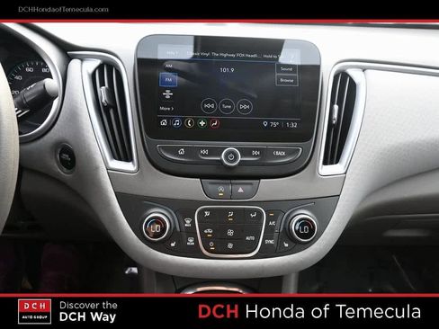 Used 2024 Chevrolet Malibu LT image 12