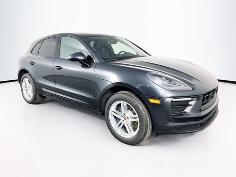 New 2026 Porsche Macan image 7