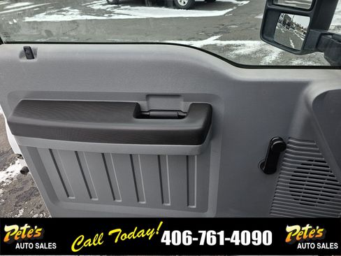 Used 2013 Ford F250 XL w/ Skid Plate Pkg AWD/4WD image 17