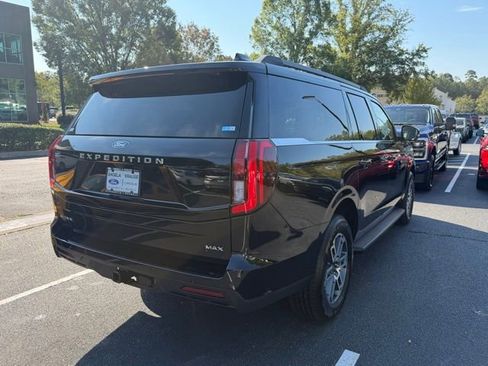 New 2025 Ford Expedition Max Active image 17
