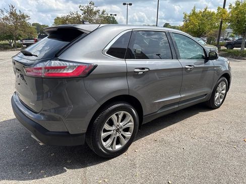 Used 2024 Ford Edge Titanium AWD/4WD image 12