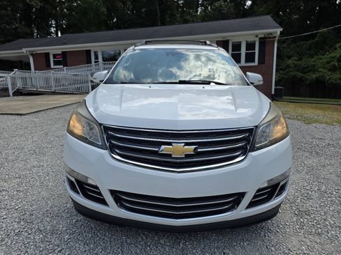 Used 2017 Chevrolet Traverse Premier AWD/4WD image 9