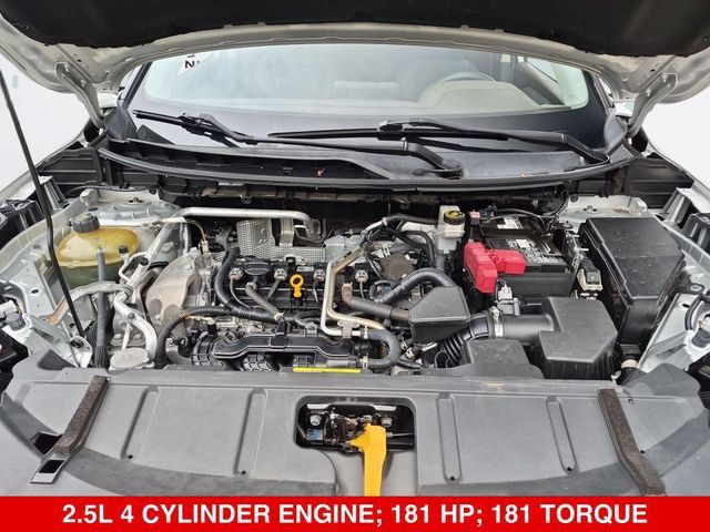 Used 2021 Nissan Rogue SV AWD/4WD image 39