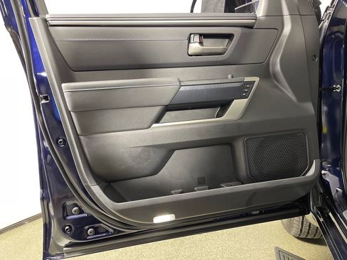 New 2026 Toyota Tundra Platinum AWD/4WD image 17