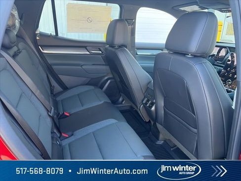 New 2026 GMC Terrain AT4 AWD/4WD image 17