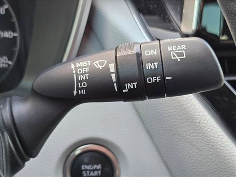 Used 2023 Toyota Corolla SE FWD image 16
