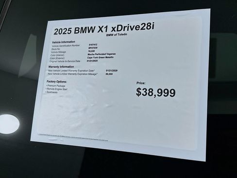 Used 2025 BMW X1 xDrive28i w/ Premium Package AWD/4WD image 12