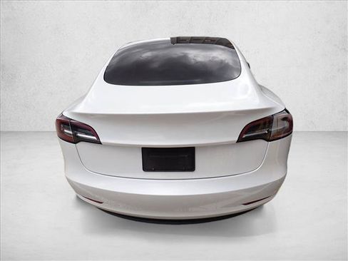 Used 2021 Tesla Model 3 Long Range AWD/4WD image 7