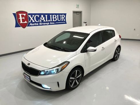 Used 2017 Kia Forte EX FWD image 10