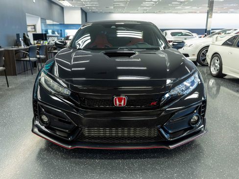 Used 2020 Honda Civic Type R image 2