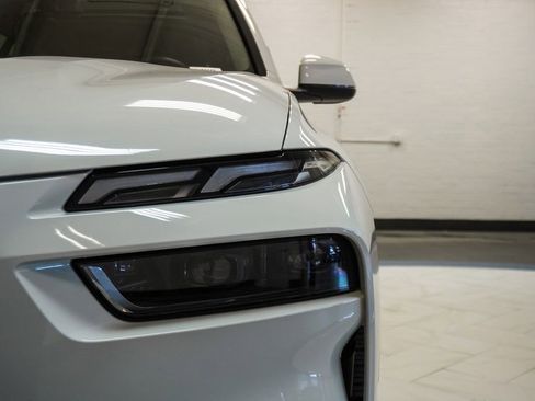 Used 2024 BMW X7 xDrive40i image 43