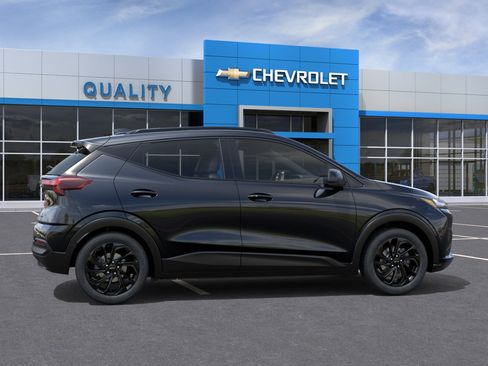 New 2027 Chevrolet Bolt RS w/ Super Cruise Package FWD image 5