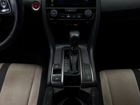 Used 2018 Honda Civic EX image 13