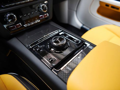 Certified 2025 Rolls-Royce Spectre Black Badge image 20